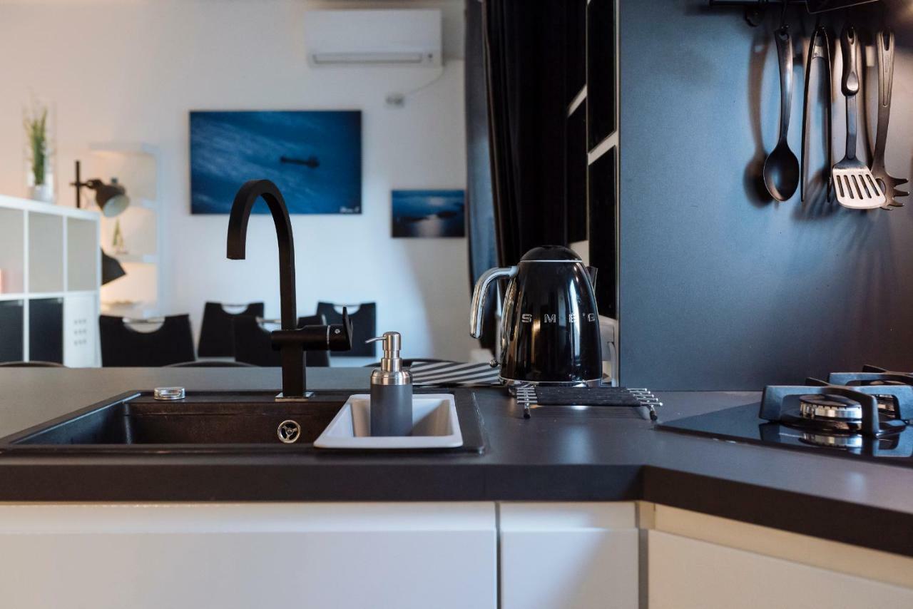 Luxury Flat 8 Near Metro Apartment Bucureşti Exterior foto